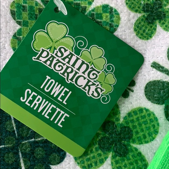 New St Patrick’s Bundle, 1 dish towel 4 pr socks - Picture 6 of 6